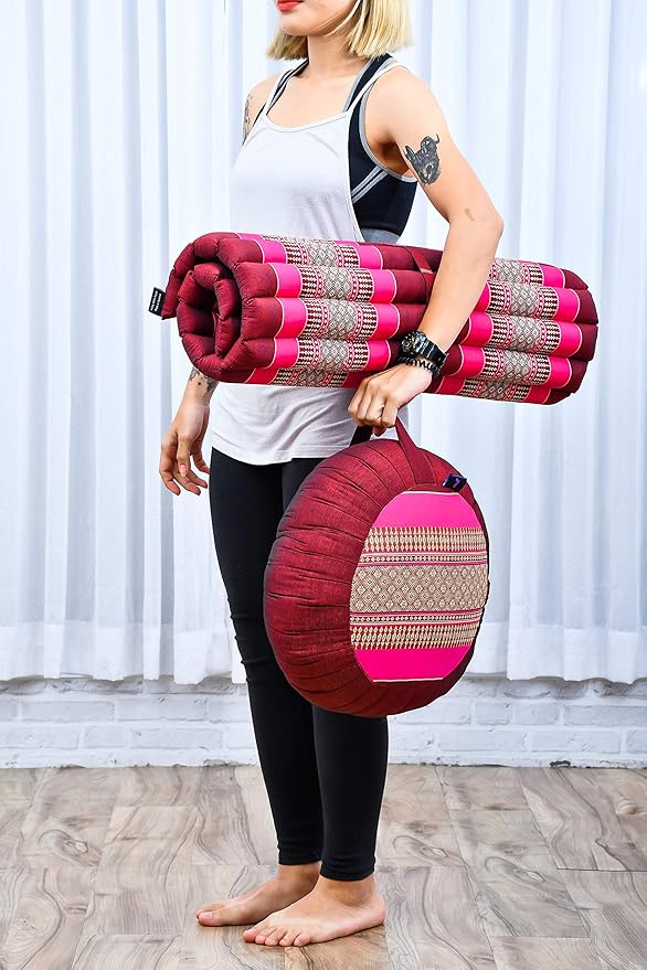 Leewadee Zabuton Seating Cushion – Square Floor Seat for Meditation Exercises, Light Yoga Mat Filled with Kapok