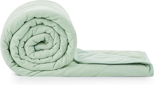 Cozy Bliss Cooling Throw Blanket for Hot Sleepers, Q-Max 0.4 Cooling Comfort 50x70, Cold Blankets for Night Sweats Sleeping, Ultra-Cool Lightweight Breathable Summer Blanket for Bed Travel