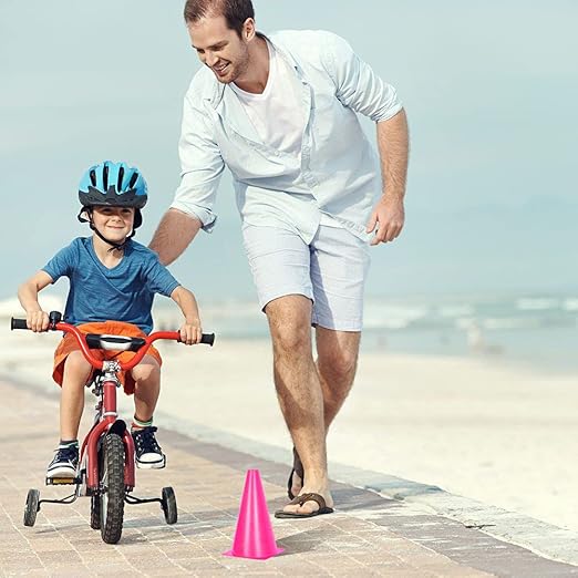 Alyoen 9 inch Traffic Cones, Plastic Sport Cones, Pink Soccer Training Cones for Outdoor Activity & Festive Events (Sets of 10/15/ 20)