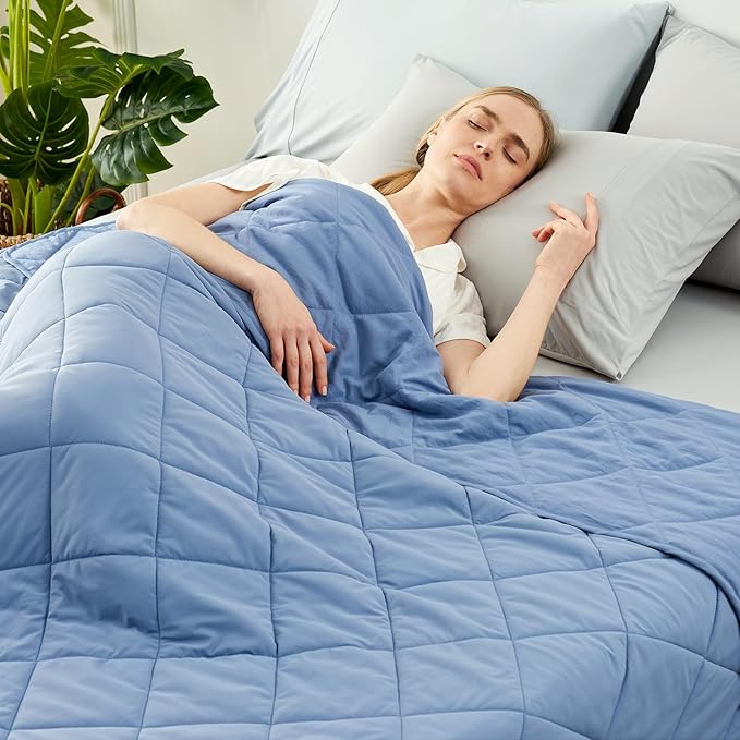 Cozy Bliss Cooling Blanket for Hot Sleepers, Q-Max 0.4 Cooling Comfort Queen Size, Cold Blankets for Night Sweats Sleeping, Ultra-Cool Lightweight Breathable Summer Blanket for Bed