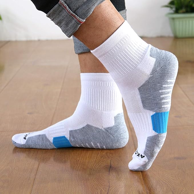 AKOENY Men's Performance Athletic Cushioned Quarter Ankle Socks (6 Pairs)