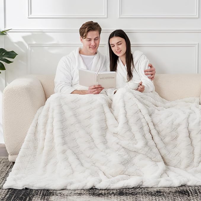 Cozy Bliss Faux Fur Throw Blanket for Couch - Ultra Soft Fuzzy Cozy Throw Gift Blankets for Women,Cream White Boho Blanket for Sofa Bedroom Living Room.60 * 80 Inches
