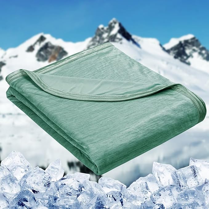 HOMFINE Cooling Blankets for Hot Sleepers - Summer Blanket Thin Lightweight Breathable Soft Double Side Enhanced Cooling for Bed Couch Sofa, Keep Cool for Night Sweats (Green, 90 x 90 inches)