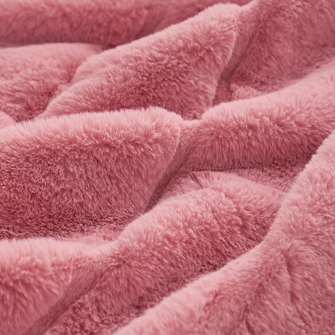 Cozy Bliss Faux Fur Throw Blanket for Couch, Cozy Warm Plush Striped Blanket for Sofa Bedroom Living Room, Pink