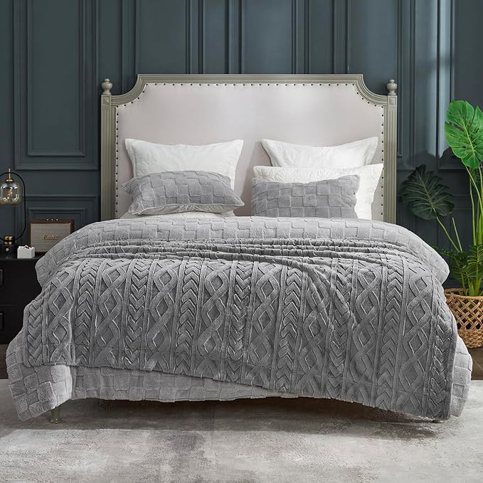 Cozy Bliss Faux Fur Throw Blanket for Couch, Jacquard Fuzzy Plush Soft Thick Winter Throw Blanket for Sofa Bed Living Room Bedroom，60"x80" Grey