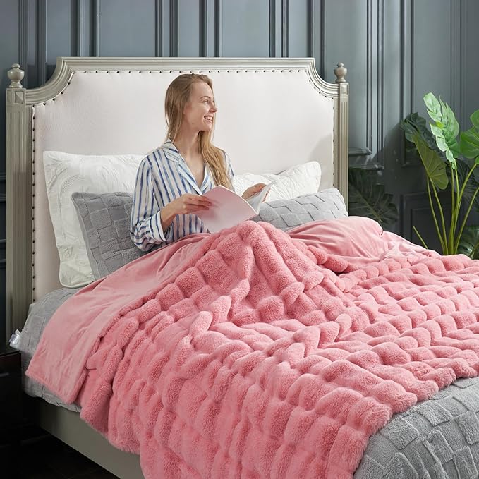 Cozy Bliss Faux Fur Throw Blanket for Couch, Cozy Warm Plush Striped Blanket for Sofa Bedroom Living Room, 90 * 90 Inches Hot Pink