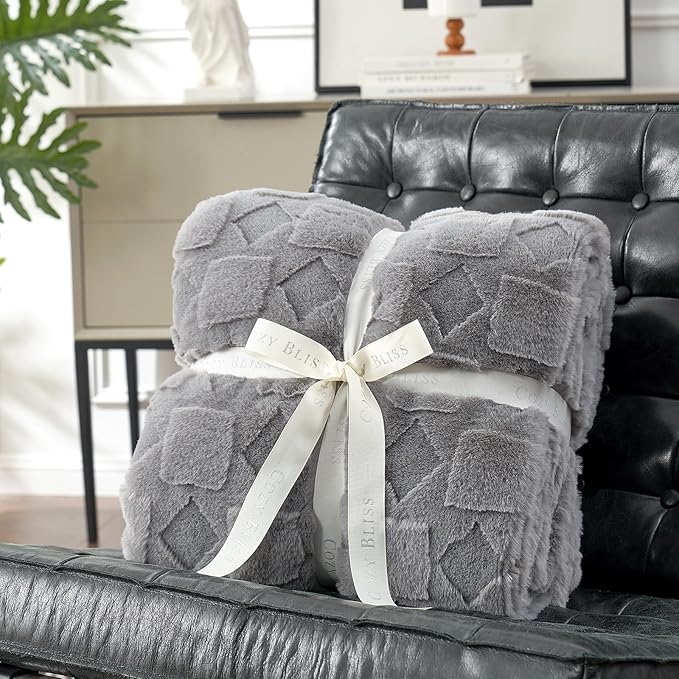 Cozy Bliss Faux Fur Throw Blanket for Couch - Soft Checkered Fuzzy Cozy Throw Gift Blankets for Women,Grey Blanket for Sofa Bedroom Living Room.(60 * 80 Inches,Grey)