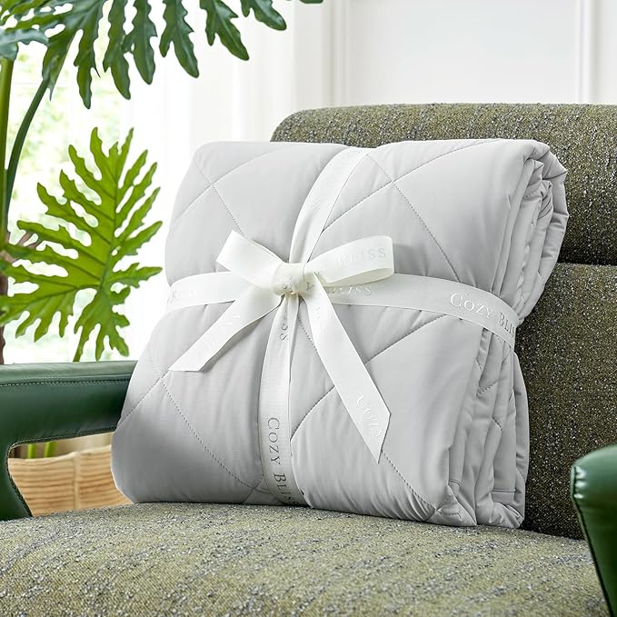 Cozy Bliss Cooling Blanket for Hot Sleepers, Q-Max 0.4 Cooling Comfort Queen Size, Cold Blankets for Night Sweats Sleeping, Ultra-Cool Lightweight Breathable Summer Blanket for Bed