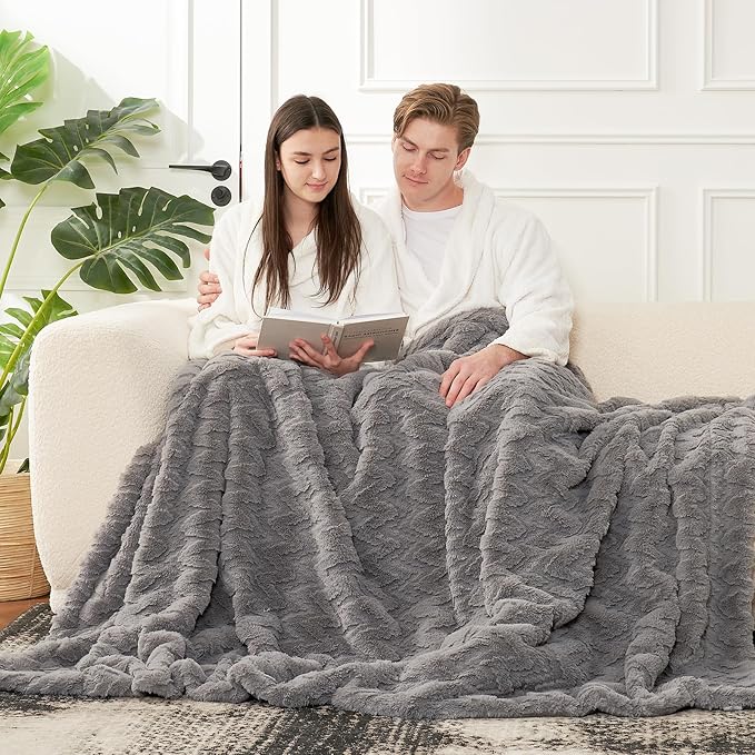 Cozy Bliss Faux Fur Throw Blanket for Couch - Soft Fuzzy Cozy Throw Gift Blankets for Women,Grey Boho Blanket for Sofa Bedroom Living Room.50 * 60 Inches
