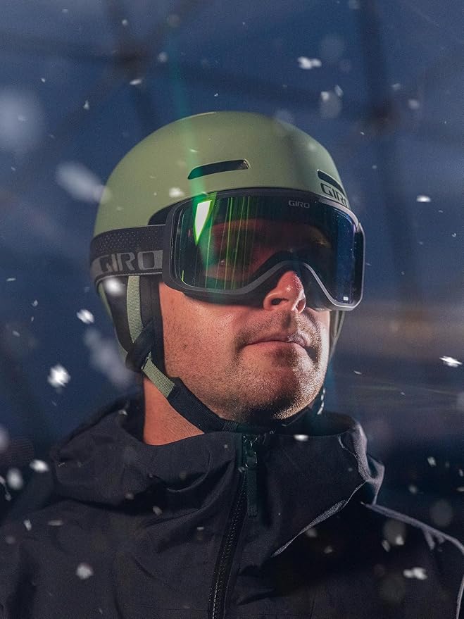 Giro Ledge Ski Helmet - Snowboarding Helmet for Men, Women and Youth